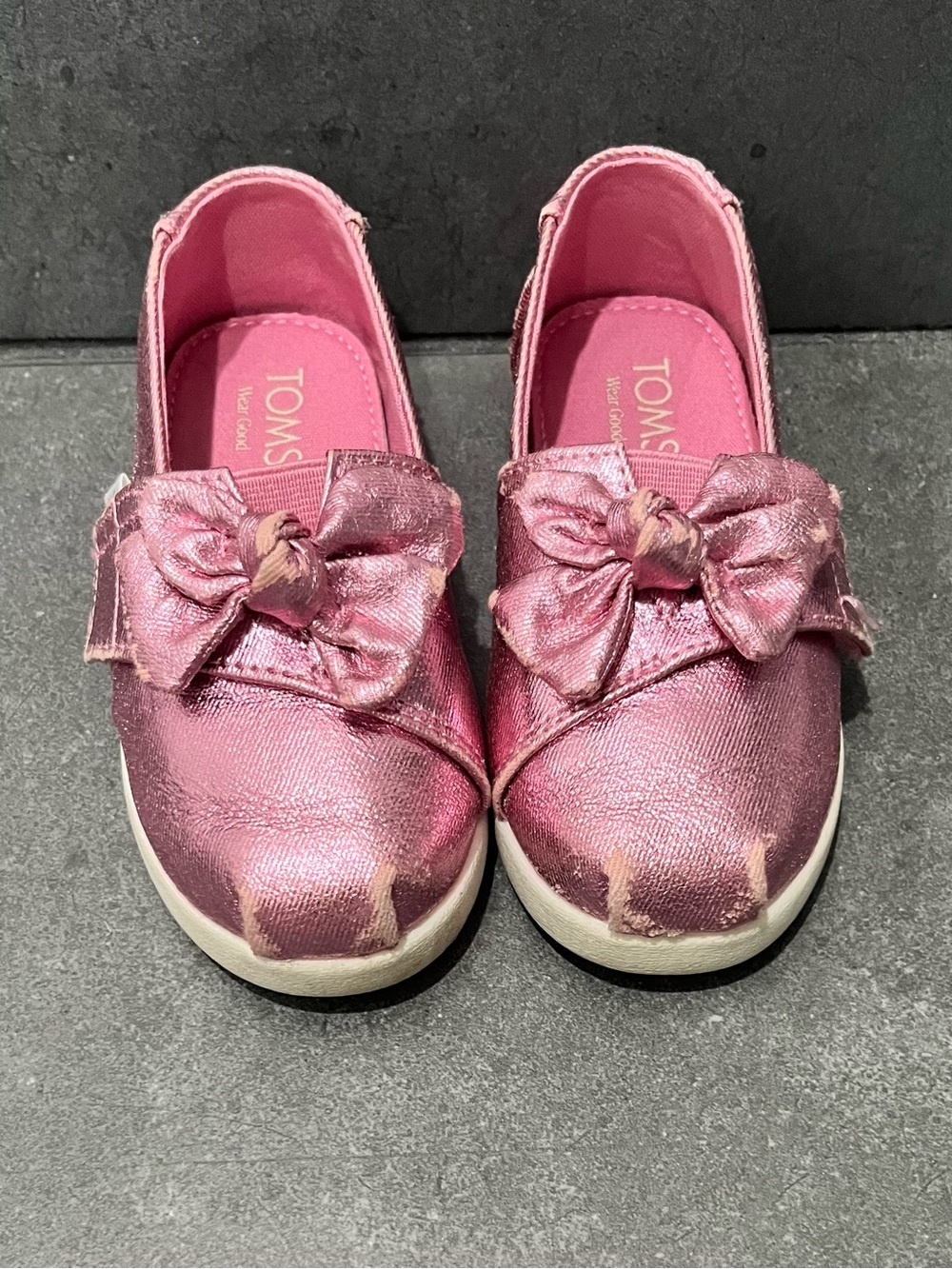 TOMS Kids Metallic Rose Pink Bow Alpargata shoe